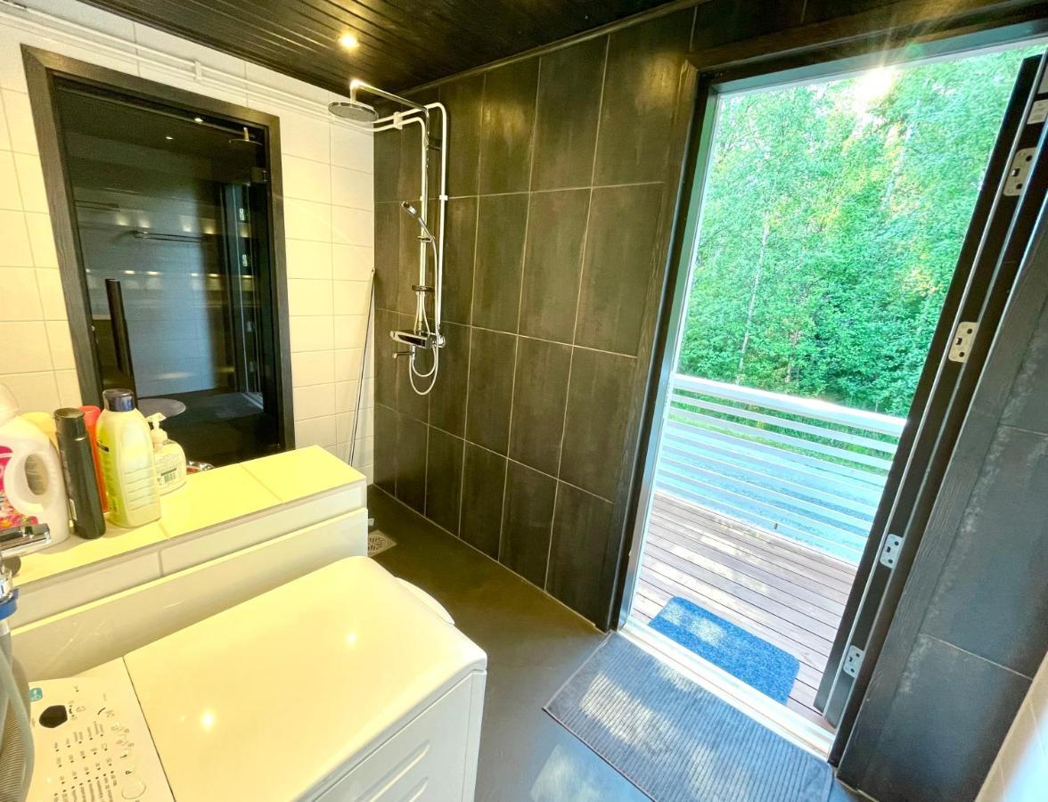 Cozy Renovated House With A Lot Of Parking Space. Haparanda  Exterior photo